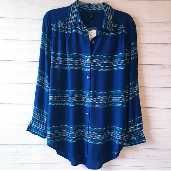 intro. Tops - NWT Intro | Blue & Teal Button Down Top | Size S